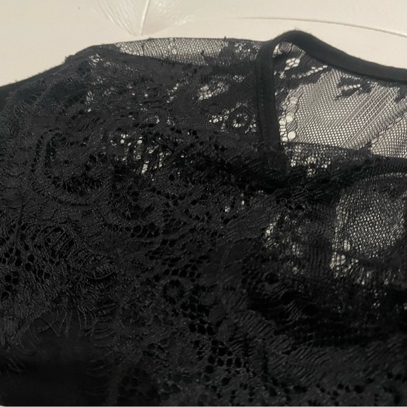 Maurices lace accent long sleeve top NWT size small - Picture 8 of 11